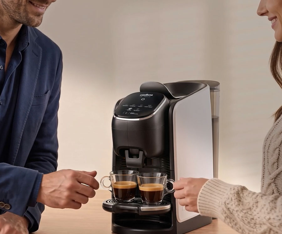 Lavazza-in-Black-Elogy-Coffee-Multi-coffee_900x474.jpg